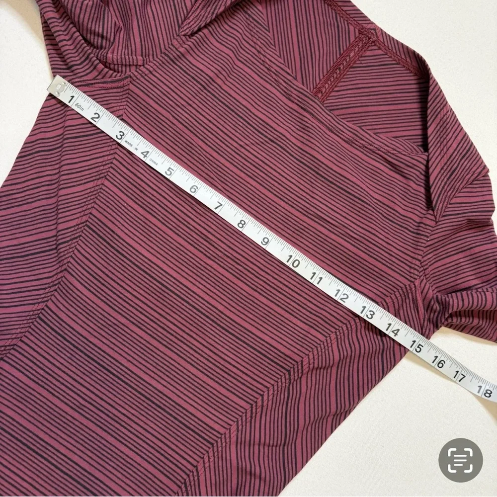 Lululemon Kanto Catch Me LS top Berry Black Stripe sz 4 - Picture 10 of 11